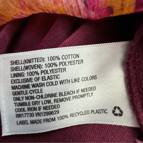 NWT Xhiliration crochet flowy burgundy red overlay maxi boho dress sz Med - Picture 13 of 16